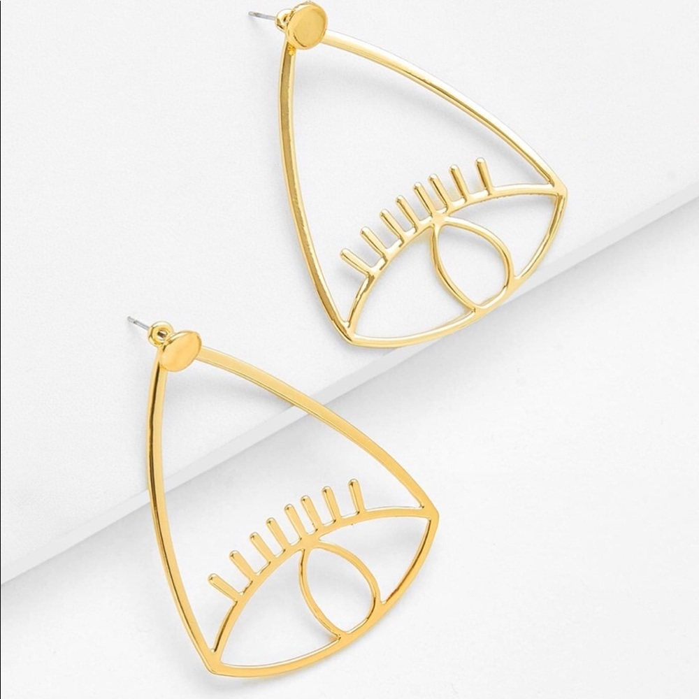 Hallow Eye Drop Earrings